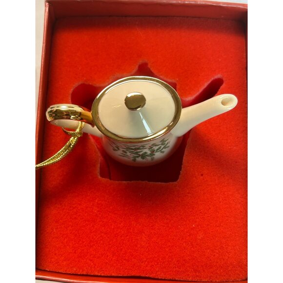 Lenox Miniature Teapot Ornament Holly Berry Gold Tassel Handcrafted In Thailand - Picture 7 of 8